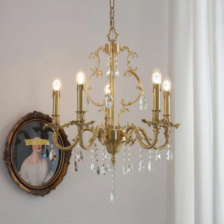Crystal Chandelier With Traditional Style And Decorative Hanging Crystal Drops
