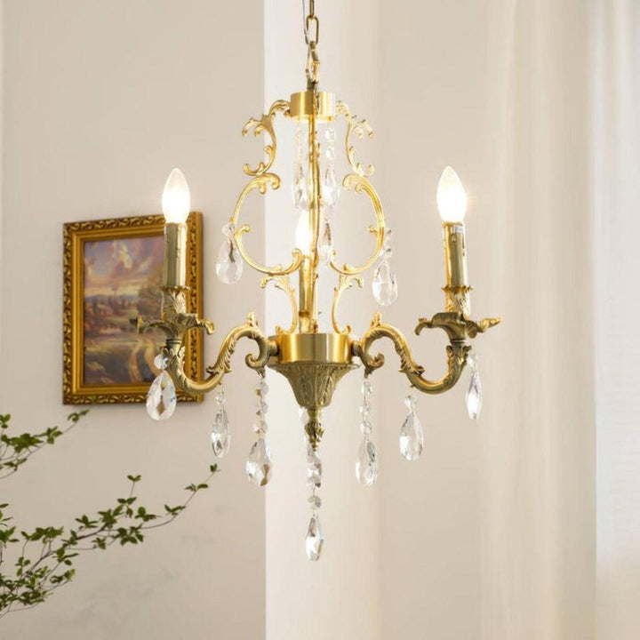 Crystal Chandelier With Traditional Style And Decorative Hanging Crystal Drops