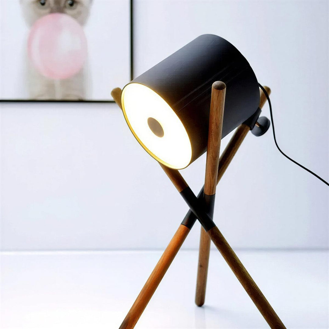 Drum Table Lamp With Tripod Base
