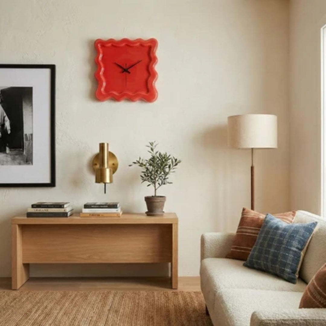 Eccentric Silent Wall Clock With Wavy Square Frame