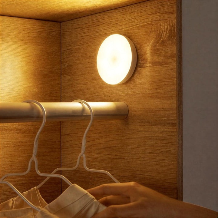 Indoor Rechargeable Motion Sensor Light With Automatic Activation