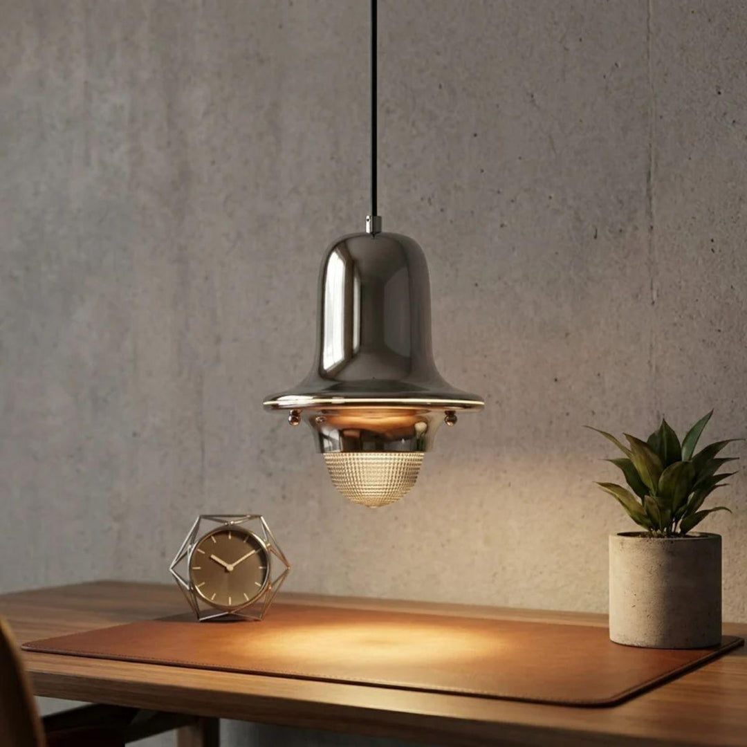 Minimalist Metal Pendant Lighting Fixture with Adjustable Hanging Cord