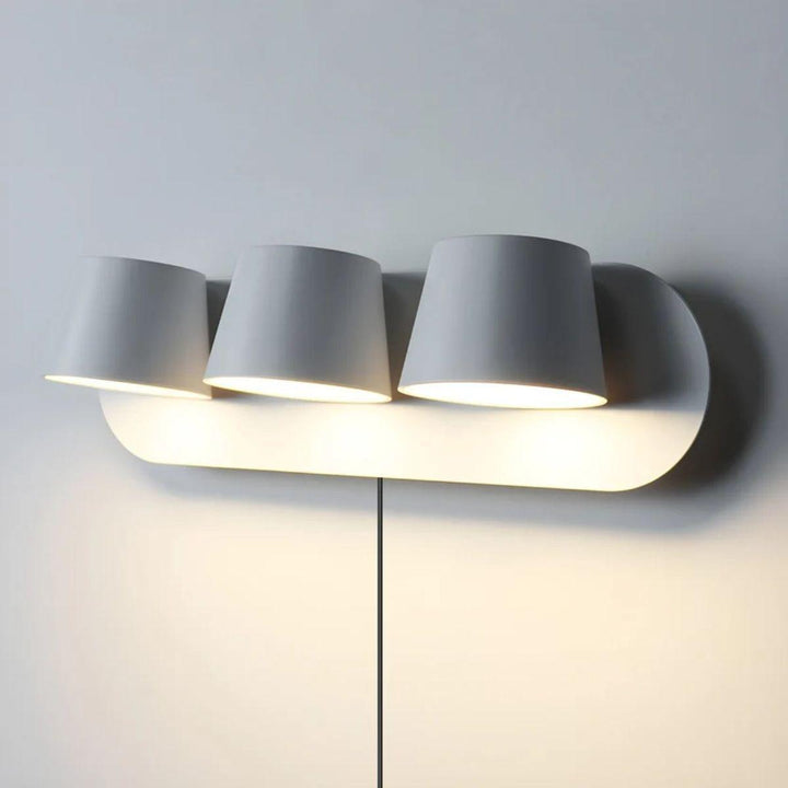 Modern Adjustable Rotating Wall Sconce With Plug In Design