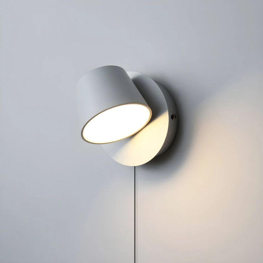 Modern Adjustable Rotating Wall Sconce With Plug In Design