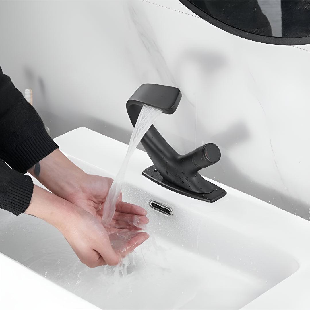 Modern Bathroom Basin Mixer Tap With Single Dial Control