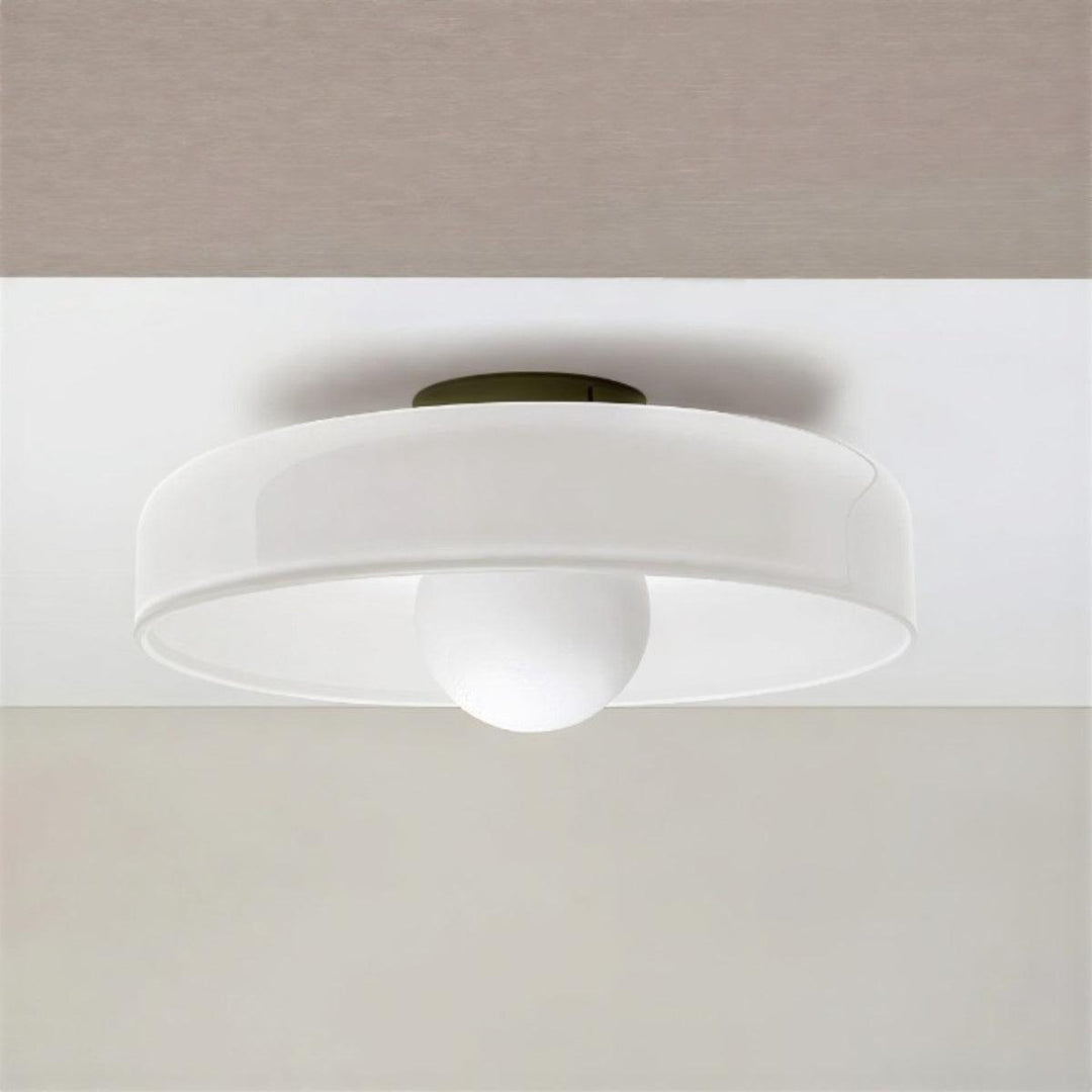 Modern Round Flush Mount Ceiling Light Fixture With Decorative Style