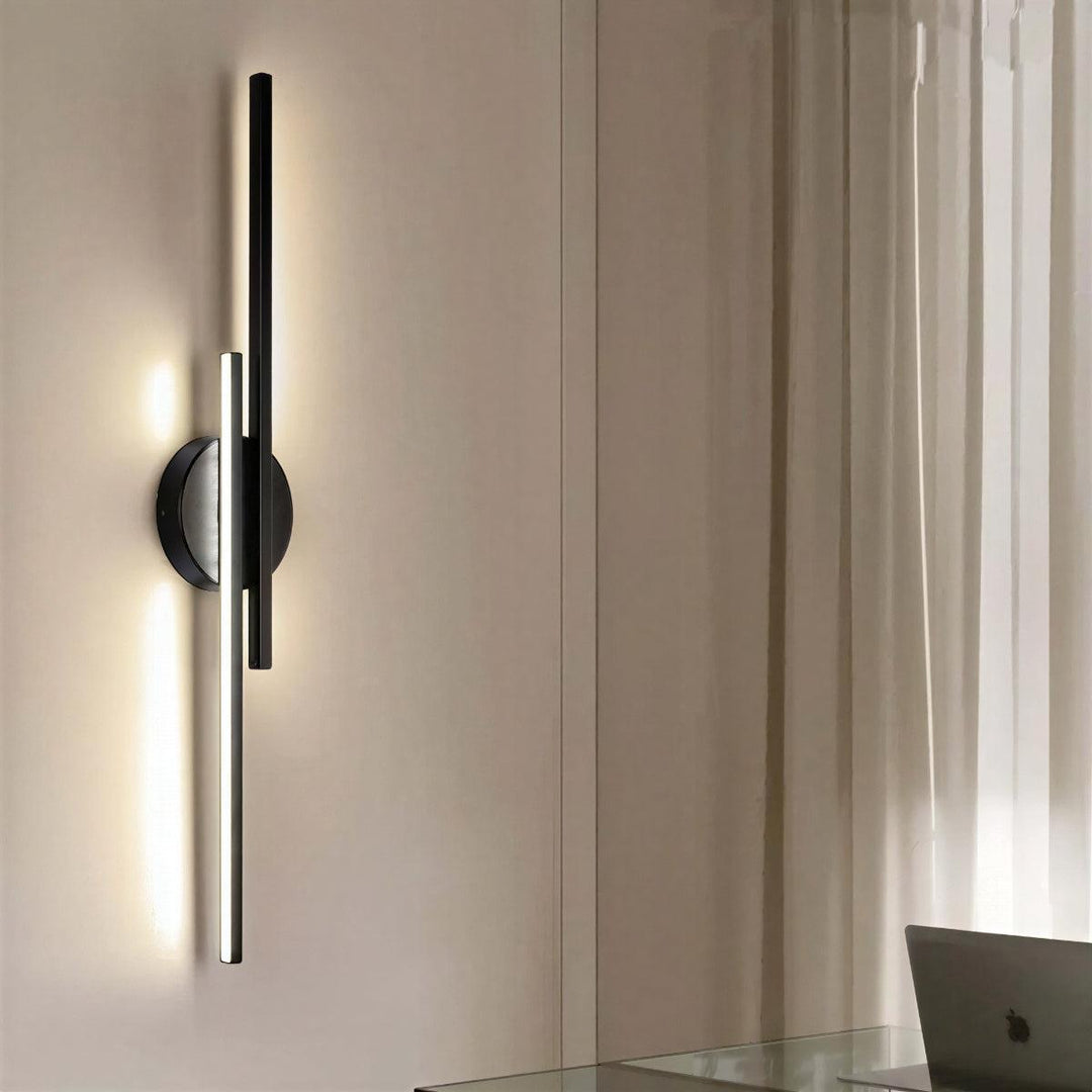 Modern Wall Sconce Light Lamp With Vertical Linear Disc Design