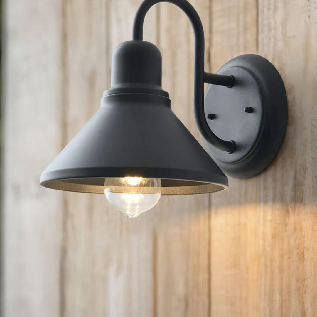 Outdoor Vintage Wall Light With Farmhouse Gooseneck Barn Design