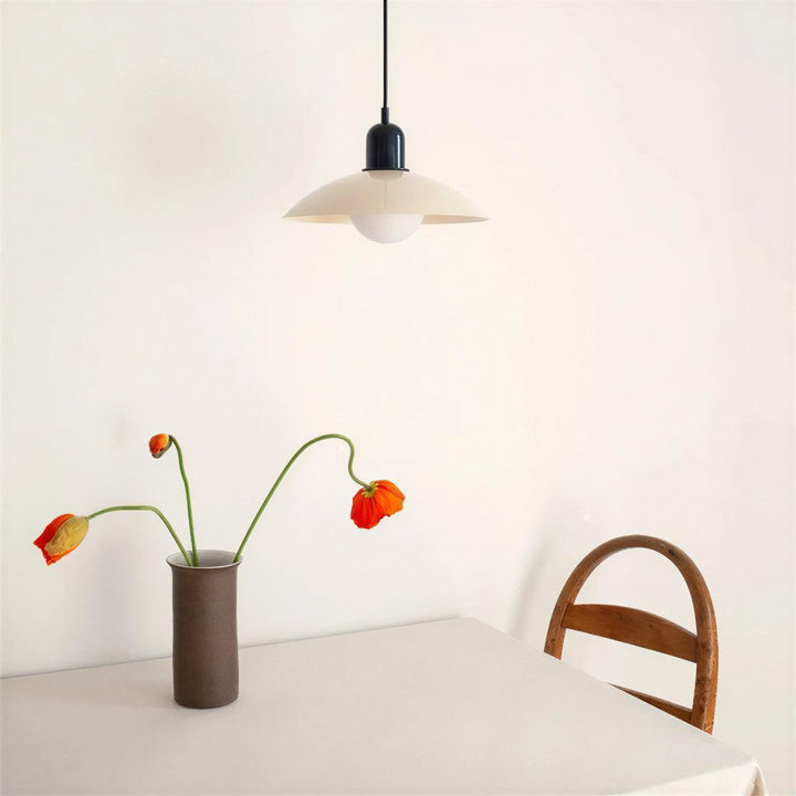 Retro Style Pendant Lighting Fixture With Adjustable Height Cables
