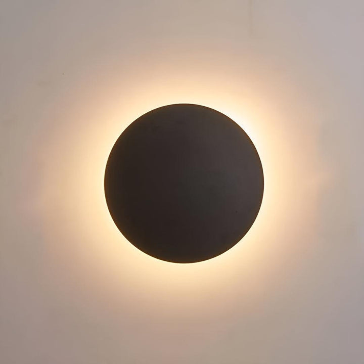 Round Metal Halo Wall Mounted Light With Ambient Glow