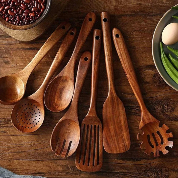 Wooden Kitchenware Cooking Utensils Set With Slotted Spatula And Serving Spoons
